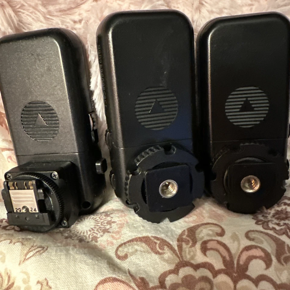 Sony Phottix Strato II Multi 5-in-1 Receiver & Charger (3) - Image 4 of 4