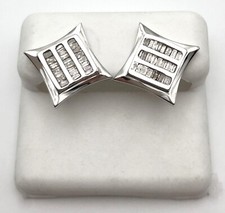 14k White Gold square kite Earrings set with 0.50cts of baguette cut Diamonds