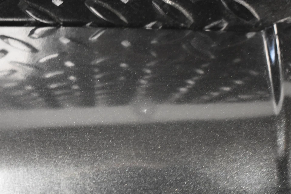 2008 - 2012 Jeep Liberty Brilliant Black-PXR Liftgate (Privacy Tint) — 第 4/4 张图片