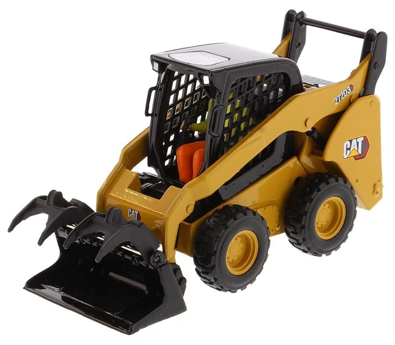CAT 272D3 Skid Steer Loader 1:32 DIECAST MASTERS 85678 - Image 3 of 3