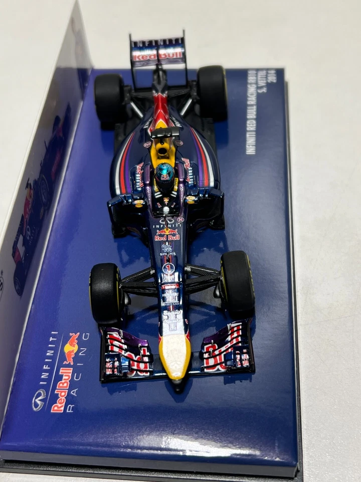 Infiniti Red Bull Racing RB10 F1, #1 S. Vettel Formel1 2014, Minichamps 1:43 - Bild 4 von 4