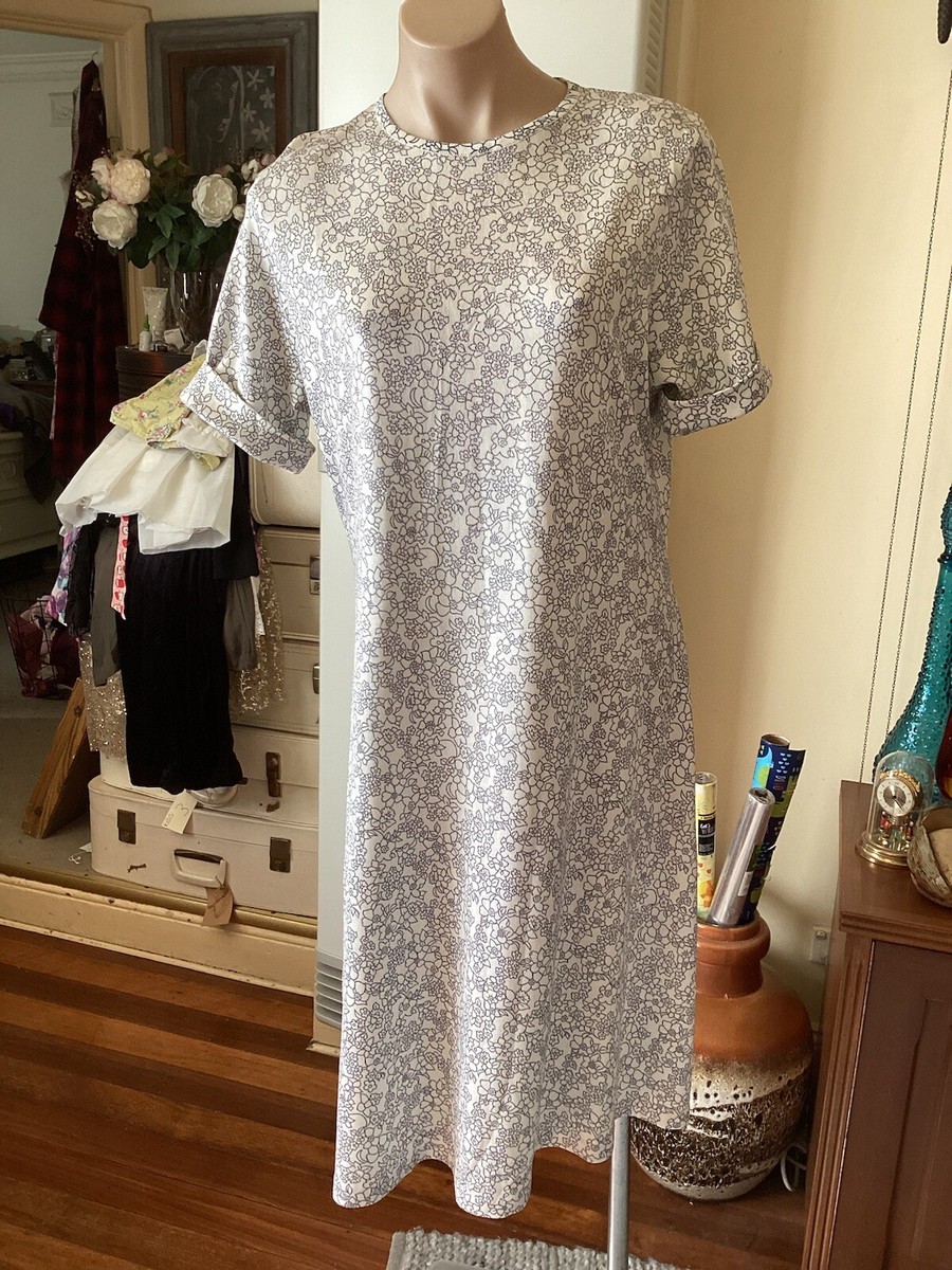 Genuine vintage 70's SENTEX shift dress white blue florals size 18