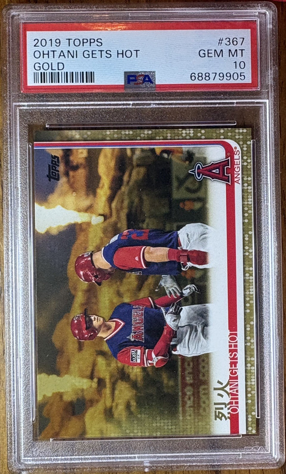 2019 TOPPS GOLD #367 OHTANI GETS HOT /2019 PSA 10 (w/ Mike Trout)