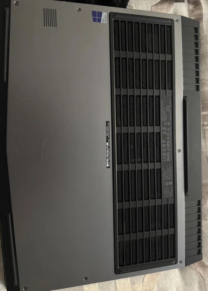 alienware 17 r4 laptop - Image 3 of 4