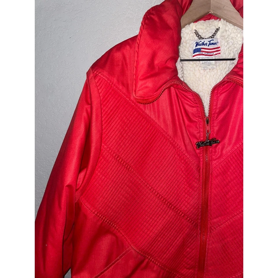 Chaqueta roja vintage de los años 70 80 Weather Tamer hecha en Estados Unidos ropa exterior forrada de colección 42 Foto 3 de 4