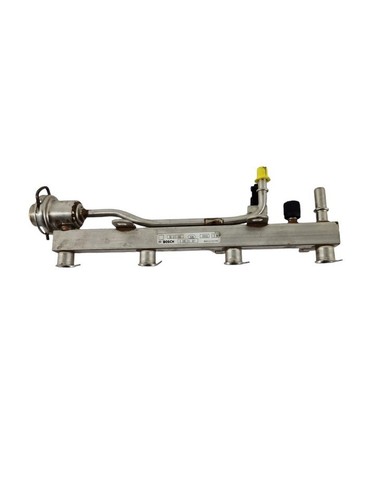 OPEL MOKKA A 1.4 Benzin Fuel Rail Einspritzleiste Verteilerrohr 55577580