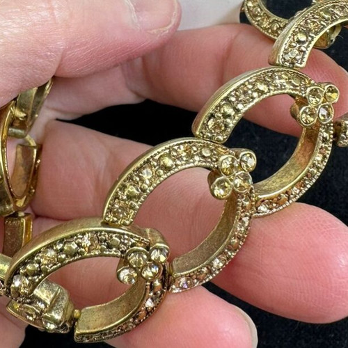 Bracelet 8" Decorated Links Stretch Rhinestone Vintage Gold M-6727 - Picture 3 of 3