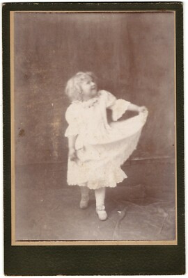 Cabinet Card Photo of a Real Happy Sweetheart 1890s-1910s