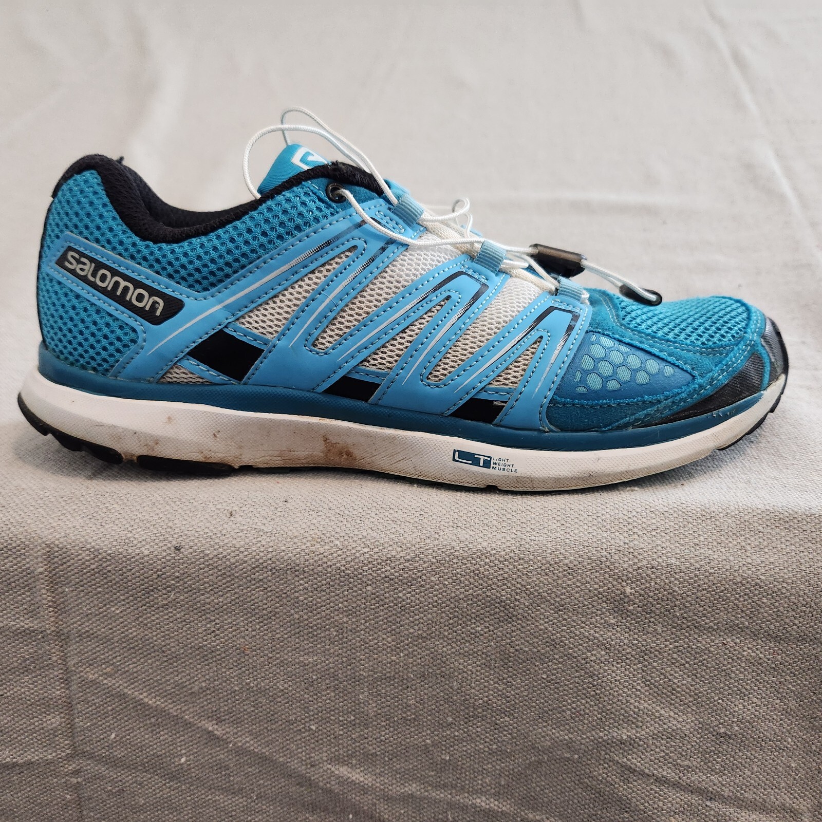 Scarpe da corsa blu Salomon taglia 8 X Scream City Trail alte basse escursionistiche