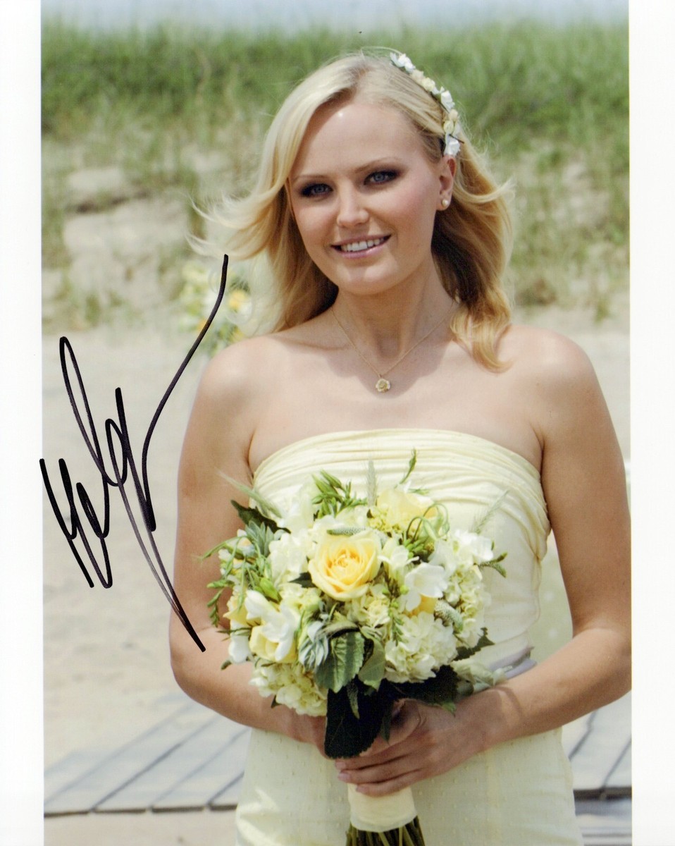 Malin Akerman 27 Dresses W/Coa autographed photo signed 8X10 #2 Tess