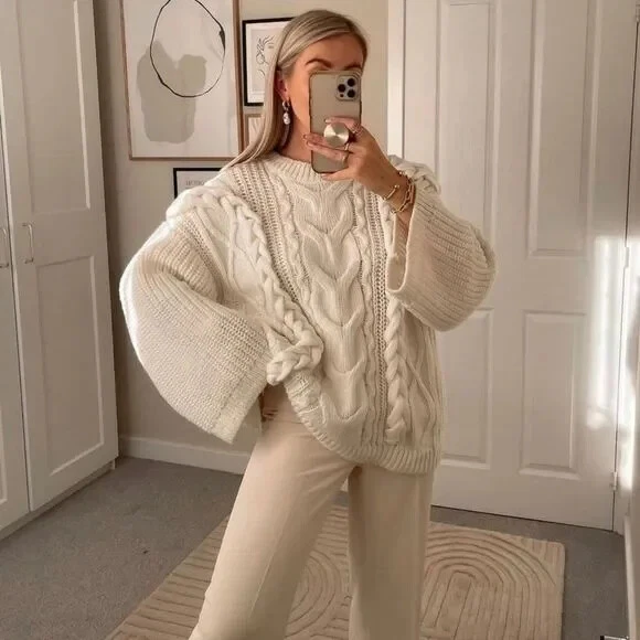 Chunky cable knit sweater cheap