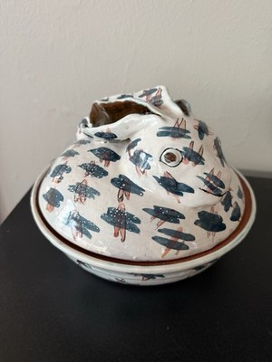 Handmade Ceramic Rabbit Shaped Covered Baker