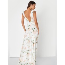 NWT Lulus Romantic Possibilities White Floral Print Maxi Dress XS