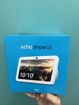 Amazon Echo Show 3rd Gen 8