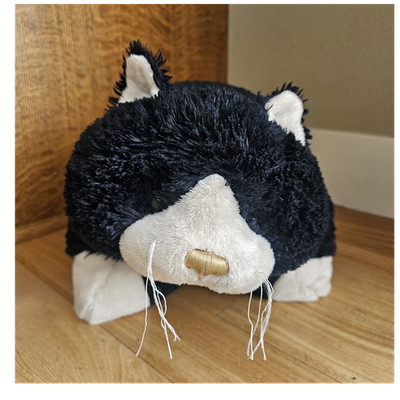 My Pillow Pets Ms. Sassy Black and White Cat  18'' green eyes