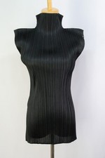 PLEATS PLEASE Black High Neck Sleeveless Top 106 9543