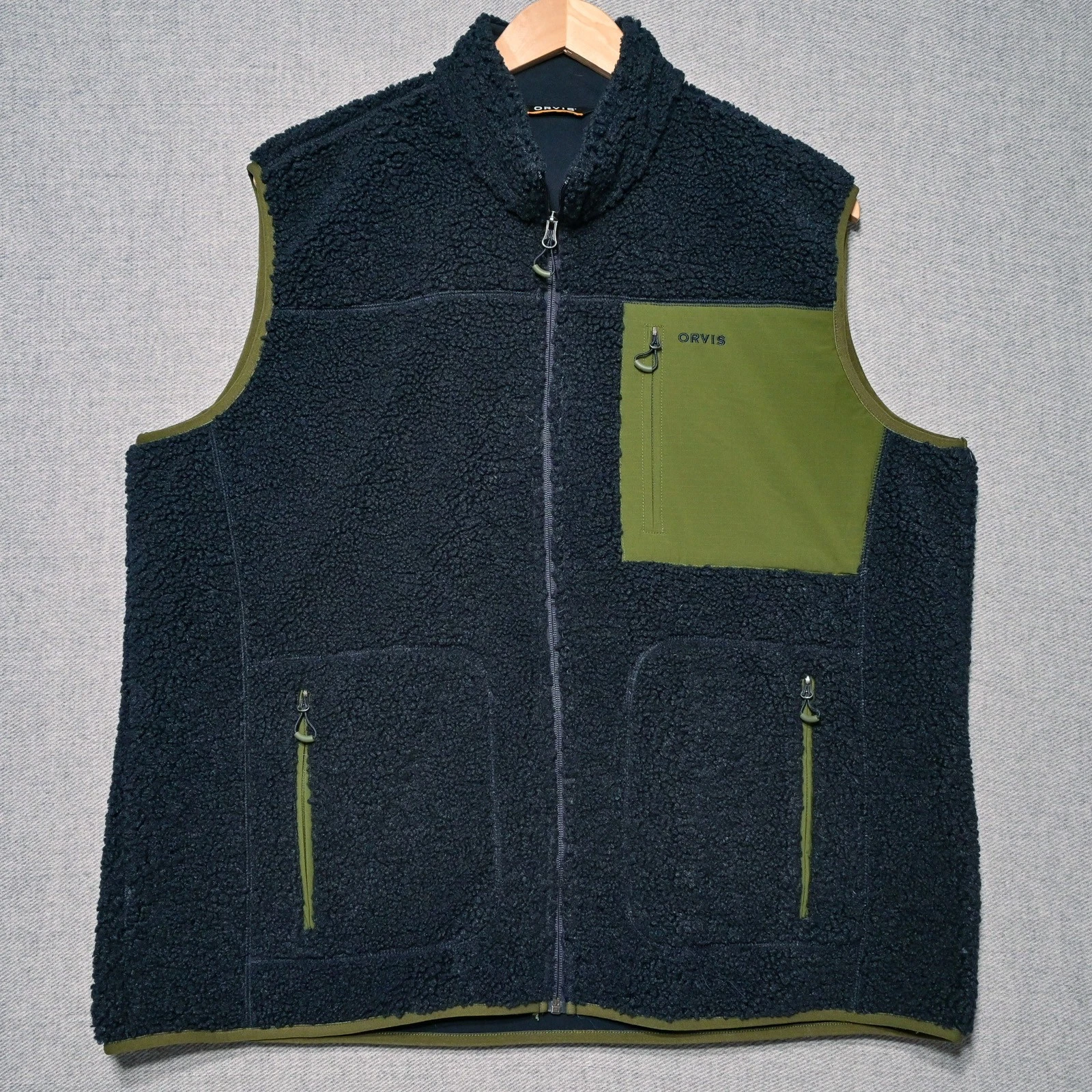 Orvis Sherpa Vest Mens XXL Mad River Navy Green Fishing Outdoors Gorpcore 2XL