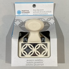 NEW Martha Stewart Crafts Deep Edge Punch GEOMETRIC MEDALLION - FREE SHIPPING