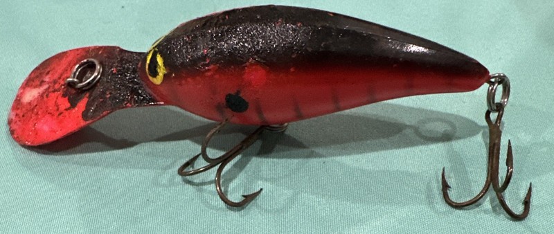Vintage Crankbait 4” Yellow Eyes Fl Red Storm? Cotton Cordell?