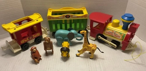 Vintage 1991 Fisher-Price Little People Circus Train.    With Some Missing Piece