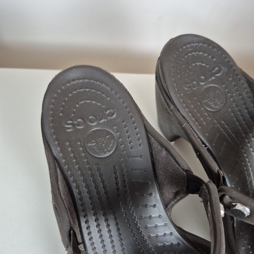 Crocs US 9 UK 6/7 Cyprus Dark Brown High Heel Sandals Slip On Shoes - Picture 5 of 15