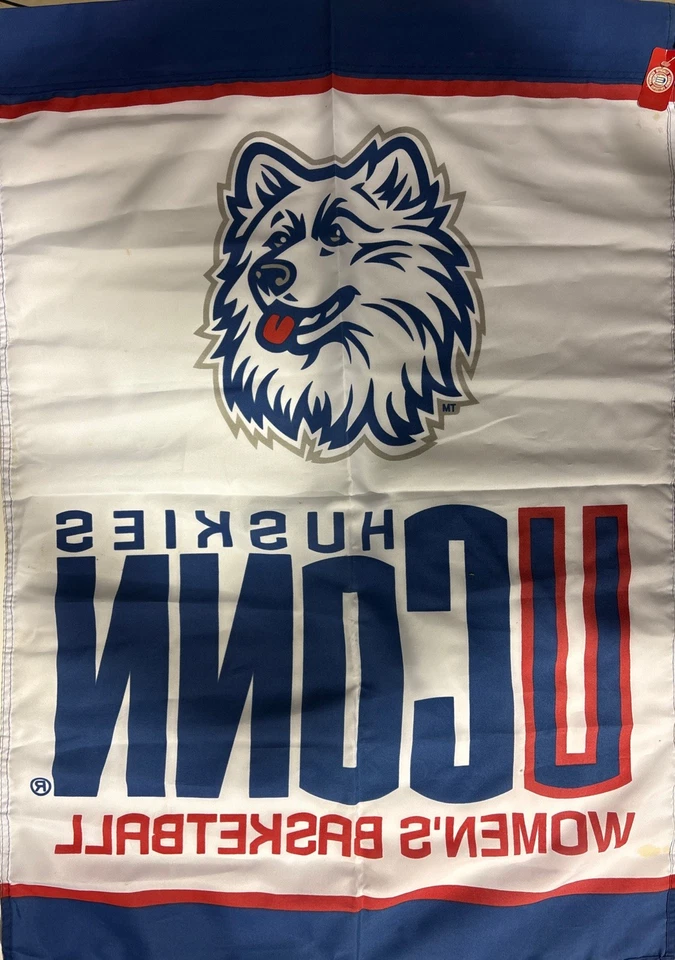 NCAA UConn Mujer Baloncesto 28" x 40" Poliéster Banner (2002, Nuevo Ent. Creativo Foto 2 de 4
