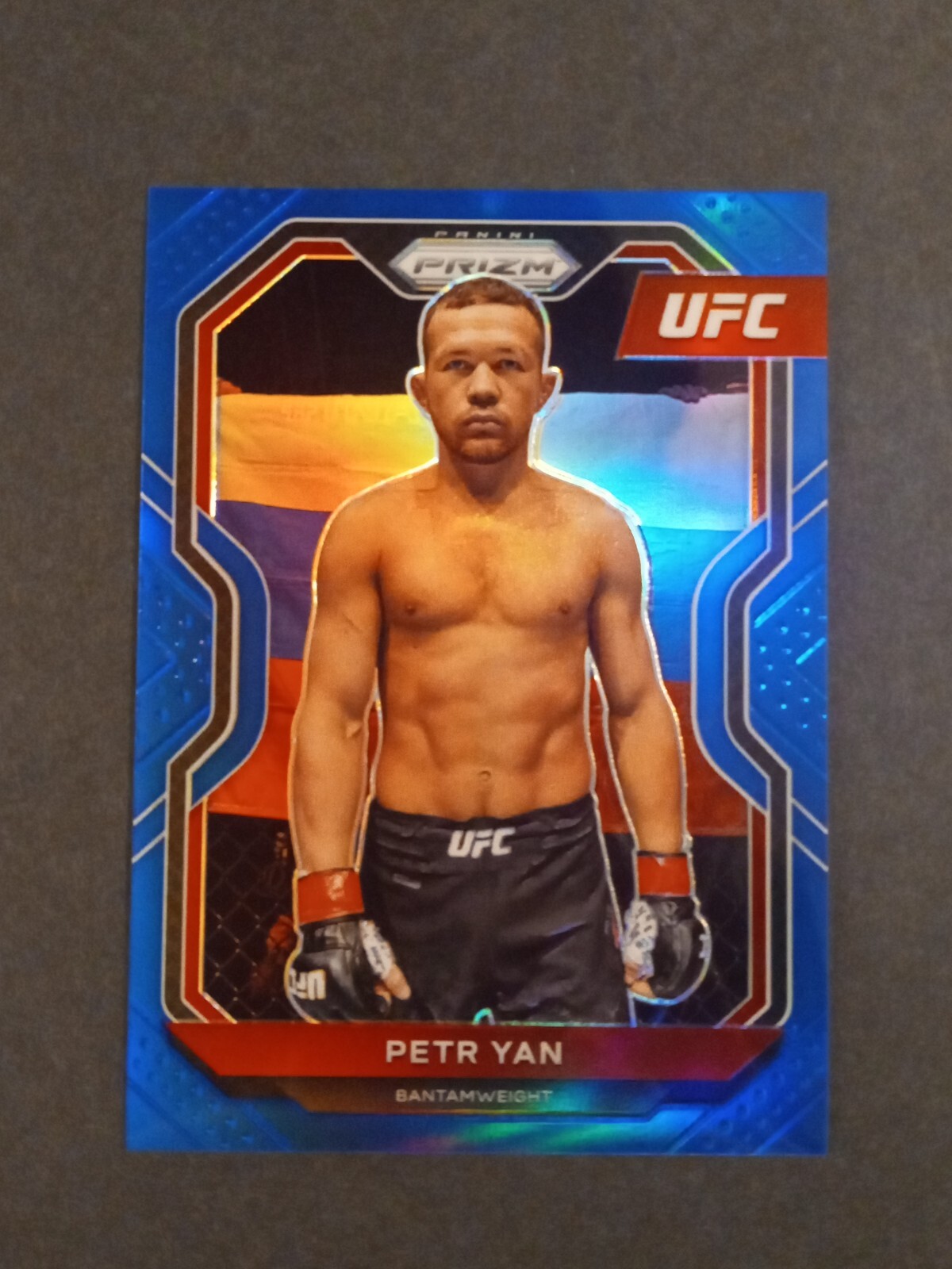 Petr Yan 2021 Panini Prizm UFC Blue Refractor Card /199 #79