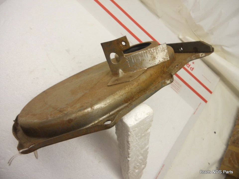 Nuevo de Lote Antiguo MoPar 1976-1979 Plymouth Dodge con CUBIERTA DE CADENA DE DISTRIBUCIÓN 400/440 pn 4027560 Foto 2 de 4