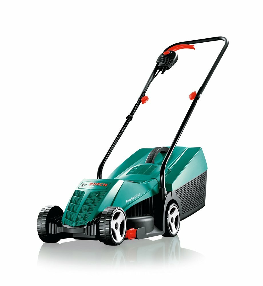 Tondeuse à gazon Bosch 1200W idéale pour entretenir facilement un petit jardin de ville