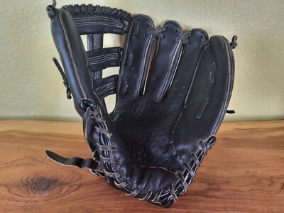 SSK Dimple II DPG-575 Model Right Hand Throw Baseball Glove 12''