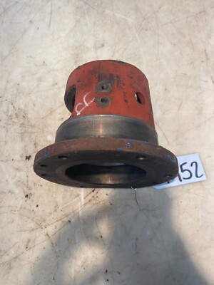 1960 Fordson Power Major Tractor Right Differential Brake Shaft Holder Cage