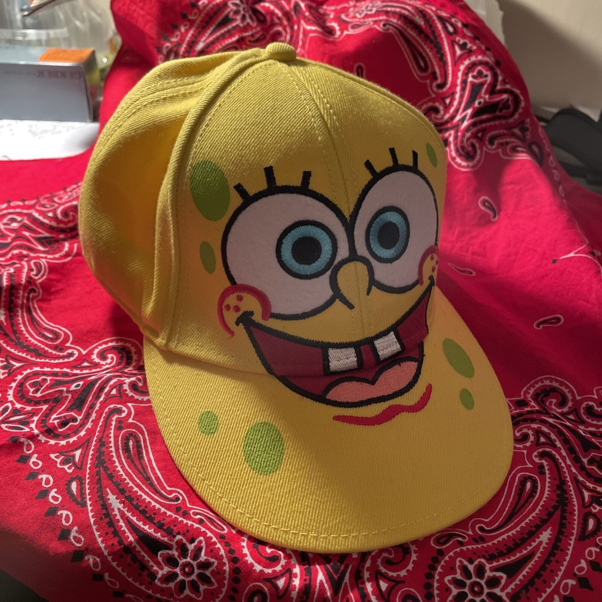 Spongebob Squarepants Fitted Cap Size S/M Nickelodeon Yellow