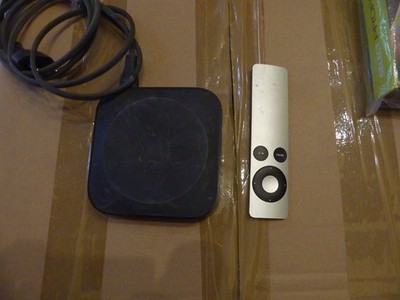 Apple TV 3. Generation HD Media Streamer A1469 mit Karton - gebraucht