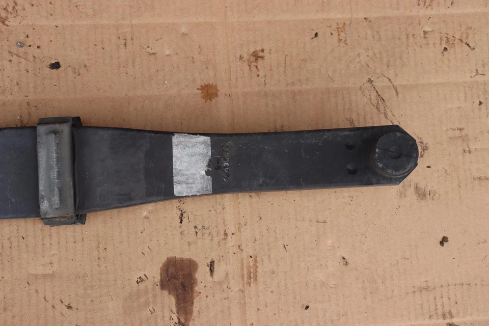 Chevy Corvette 2016-2019 tracción trasera suspensión delantera hoja resorte OEM Foto 2 de 4