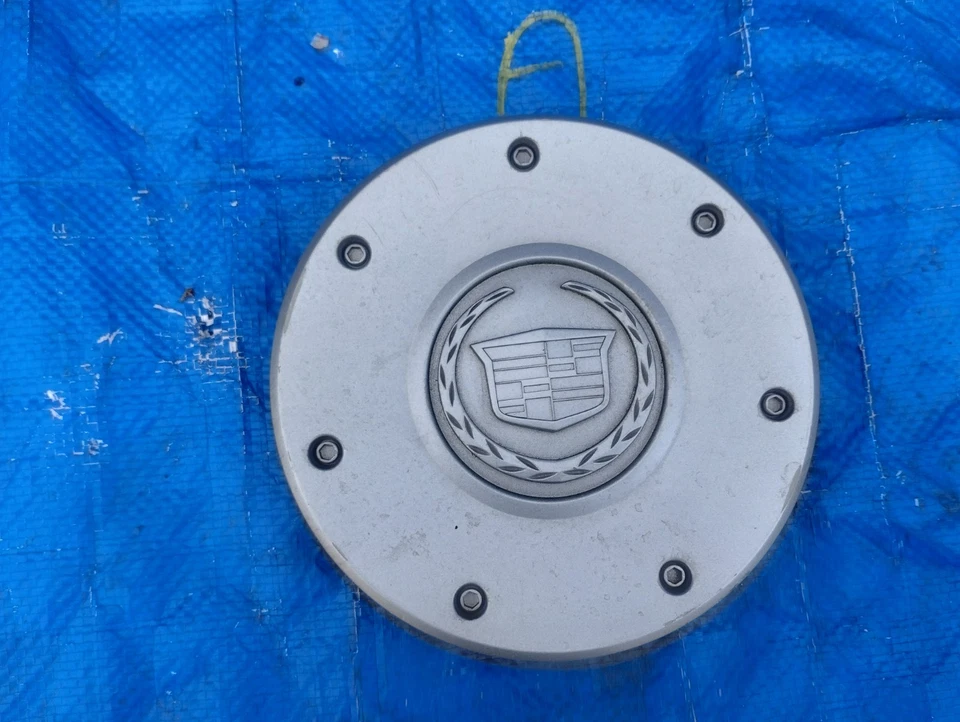 Tapa central de rueda Cadillac CTS 2003-2004 OEM PLATA 9594176 #a Foto 3 de 4