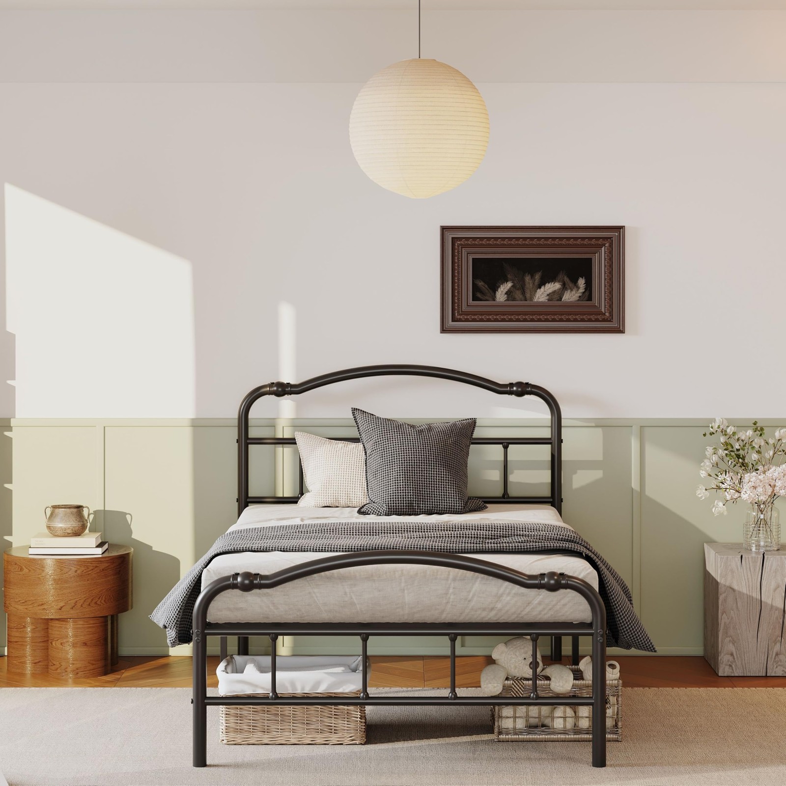 With Victorianstyle Headboard & Footboar...