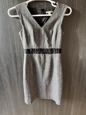 Banana Republic Gray Stretch Sleeveless V-Neck Sheath Dress Women's Size 2