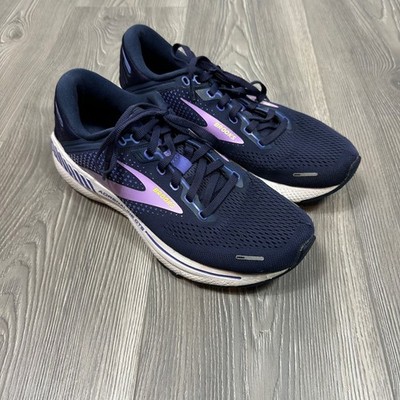 Brooks Women Adrenaline GTS 22 Running Shoe in Peacoat/Blue Iris/Rhapsody
