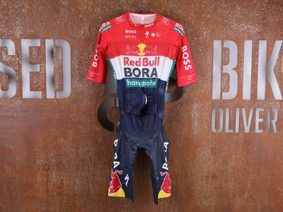 SPECIALIZED RED BULL - BORA HANSGROHE LIGHTWEIGHT SKIN SUIT SS / NETHERLANDS CHA