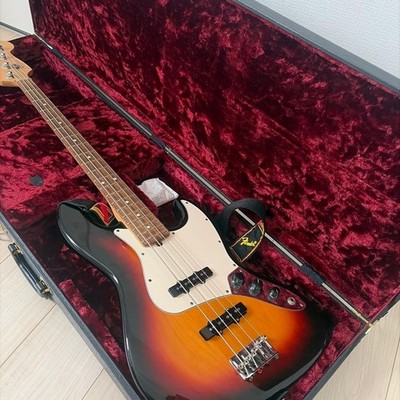 Fender American Standard Jazz Base / Electric Bass Guitar w/ HC 