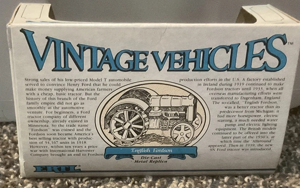 Ertl English Fordson Tractor Vintage Vehicles Diecast 1:43 - Image 2 of 4