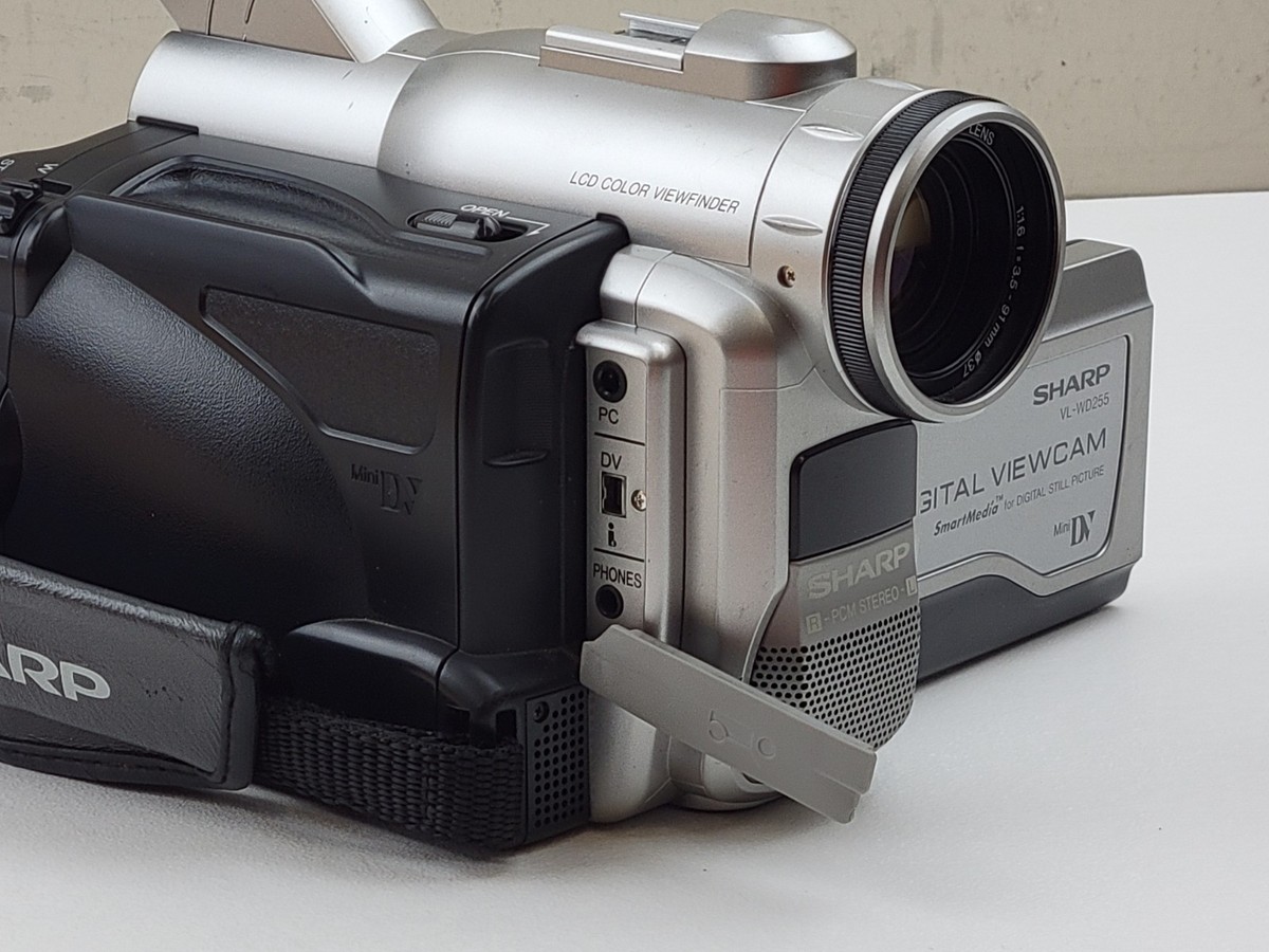 Sharp VL-WD255U / WD255 MiniDV Digital Viewcam Video Camcorder
