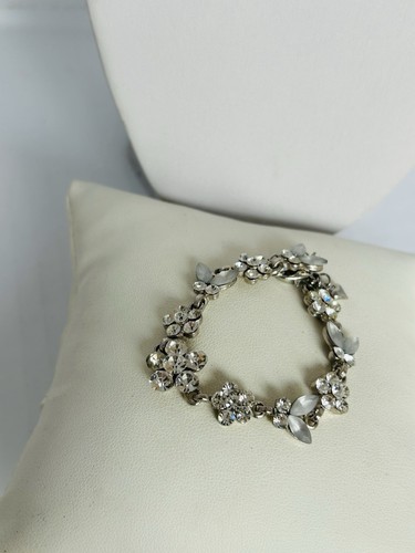 Modern Evening Panel Bracelet Sparkling Rhinestones Silvertoned 7.5”-8” - Bild 4 von 5