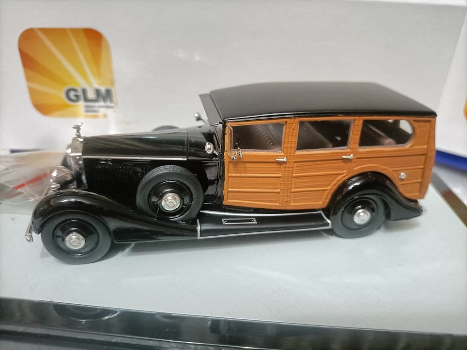 GLM 1:43 Rolls Royce Phantom Hunting Edition wagon model Rolls Royce Phantom - Image 2 of 3