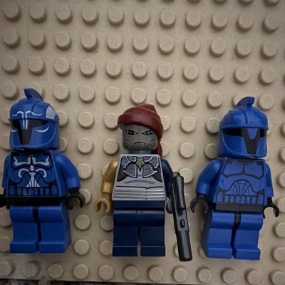 LEGO Star Wars- Exclusive Lot of Cad Bane s Speeder Figures (Great Condition)
