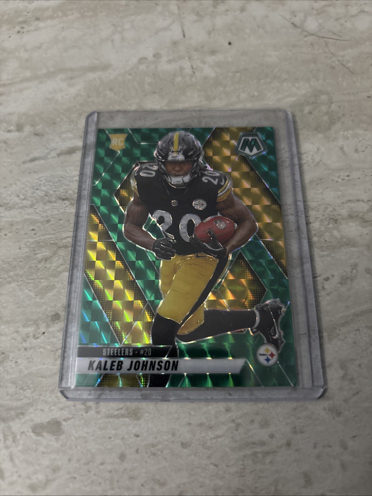 2025 Panini Mosaic Green Mosaic Prizm Kaleb Johnson #315 (RC)