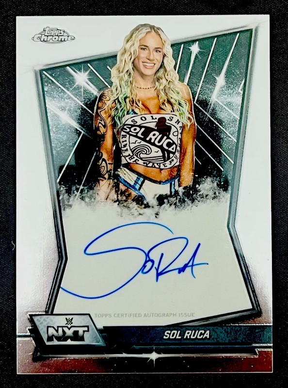 2026 Topps Chrome WWE Sol Ruca NXT Base Auto Autograph #NXT-SOL !!!!