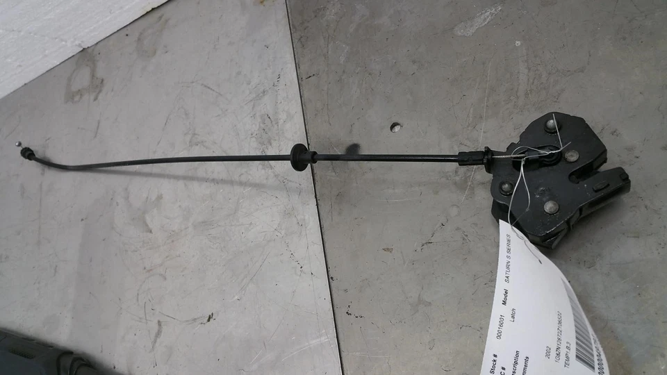 Saturn SC1 SC2 Left Rear Door Latch Upper OEM 21171304 99 00 01 02 - Image 2 of 4