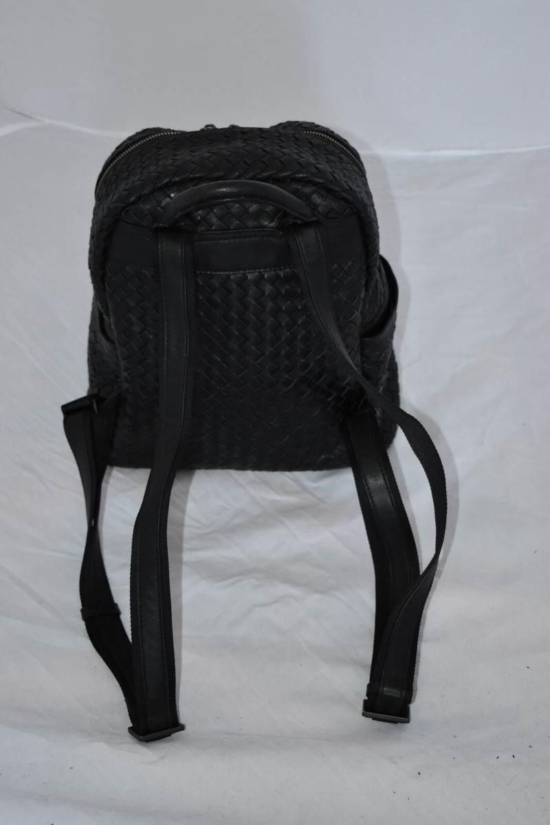 Bottega Veneta Intrecciato Black Leather Zip Rucksack Bottega Veneta Intrecciato Black Leather Zip Rucksack