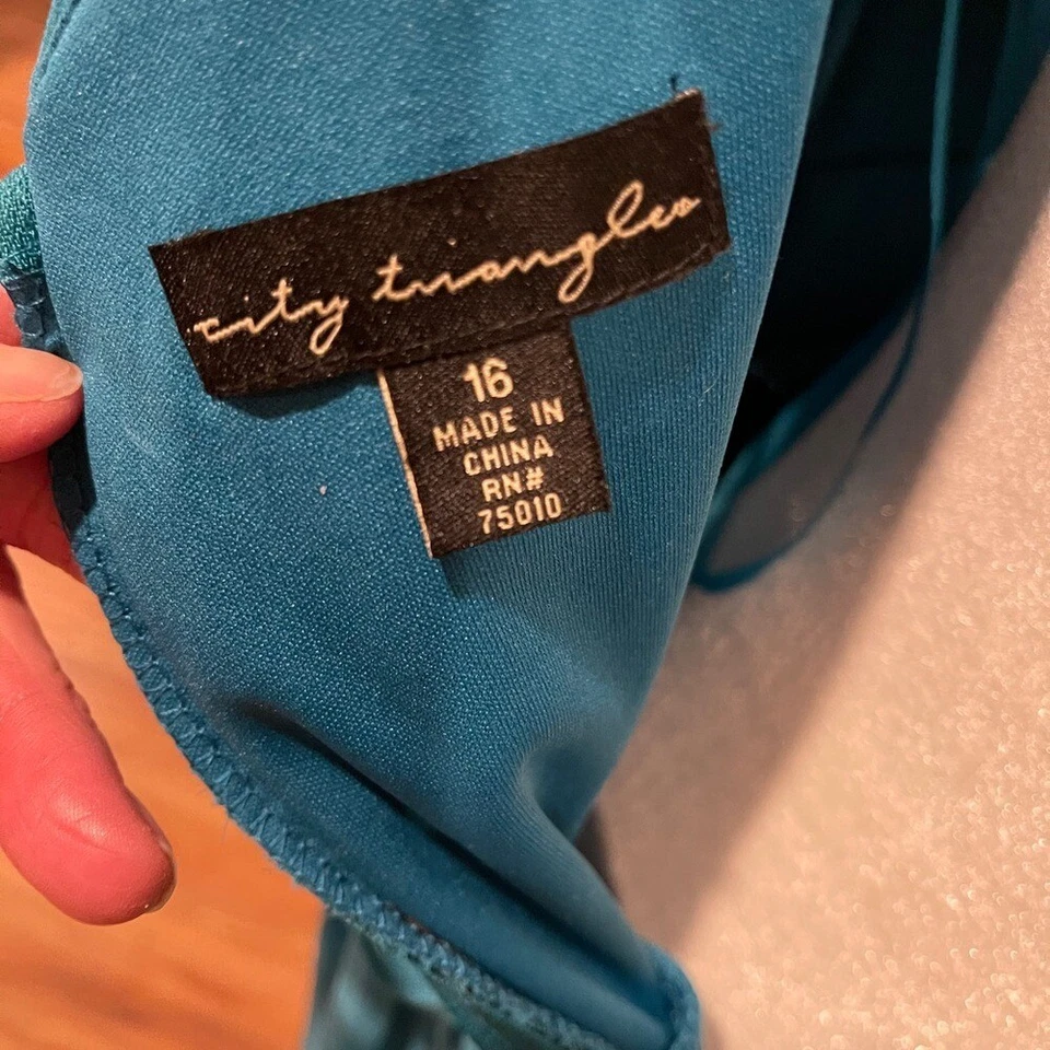 蓝绿色舞会/正装珠饰连衣裙,高低加 16 码 — 第 3/4 张图片